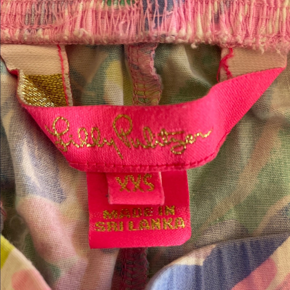 Adorable Lilly Pullitzer shorts, Size XXS - Picture 3 of 5